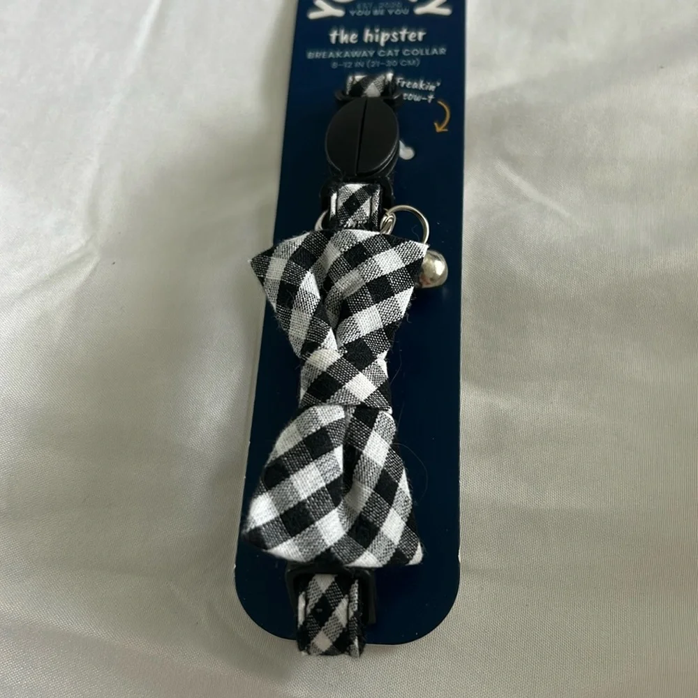 Youly the hipster Black Gingham Bowtie Breakaway Cat Collar (S/M)